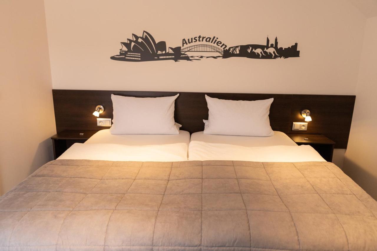 Hotel Zur Post Ochsendorf Koenigslutter am Elm Luaran gambar