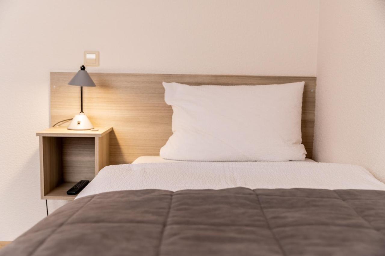 Hotel Zur Post Ochsendorf Koenigslutter am Elm Luaran gambar