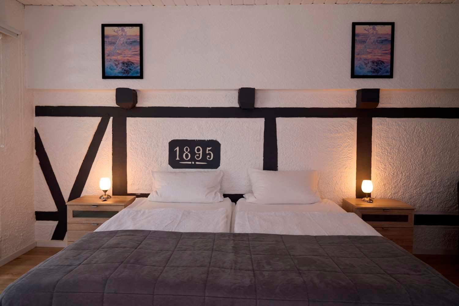Hotel Zur Post Ochsendorf Koenigslutter am Elm Luaran gambar