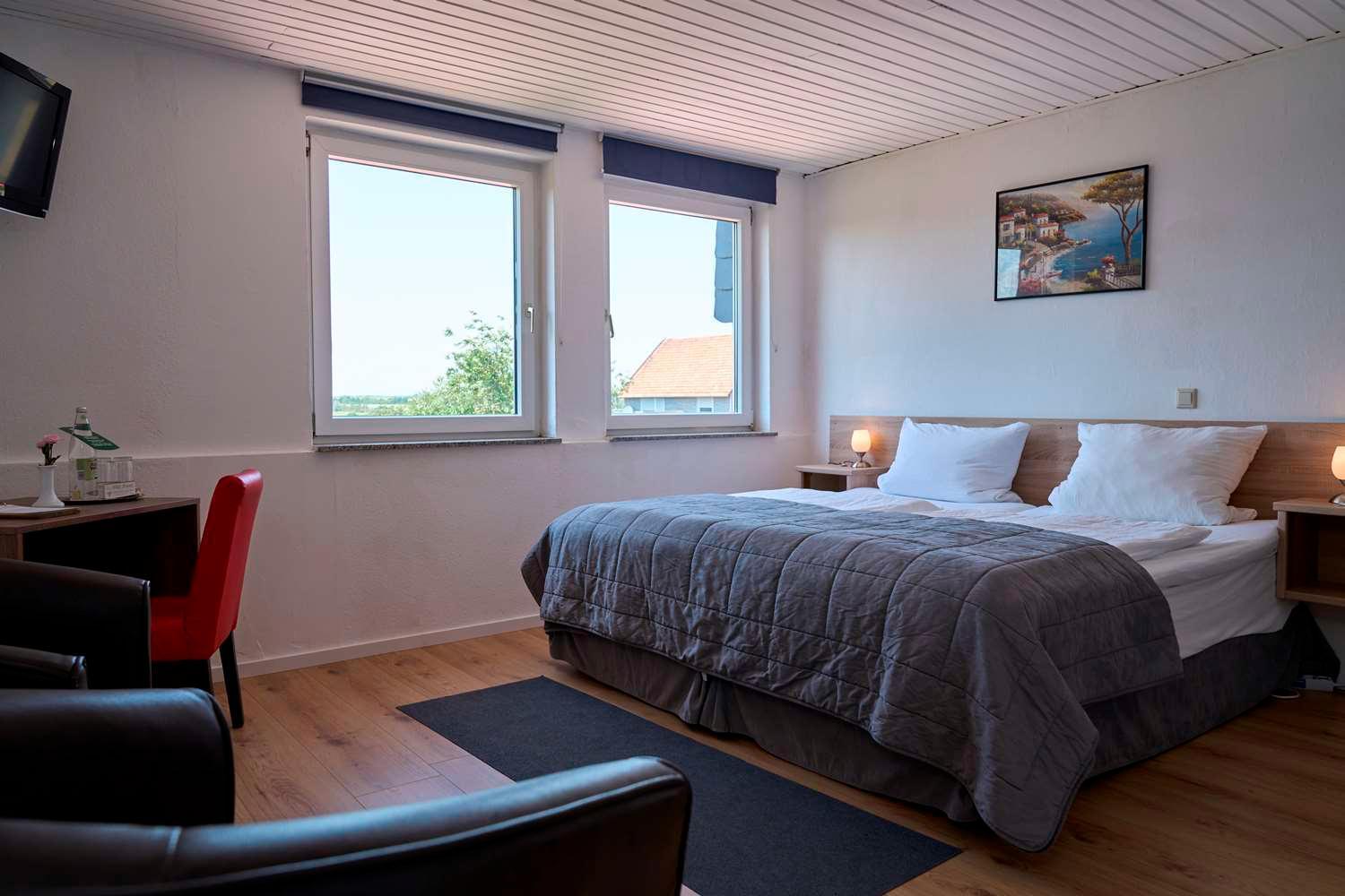 Hotel Zur Post Ochsendorf Koenigslutter am Elm Luaran gambar