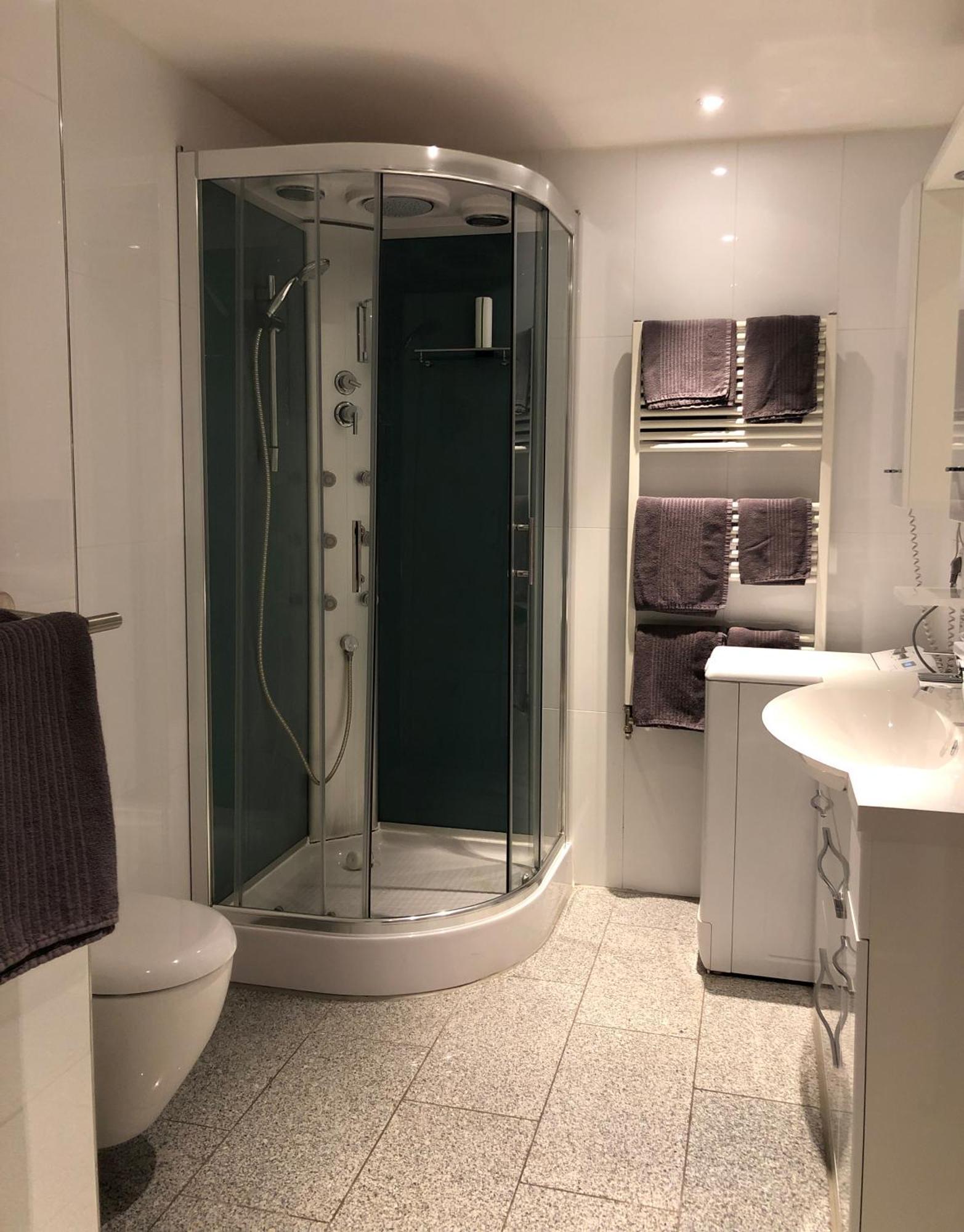 Hotel Zur Post Ochsendorf Koenigslutter am Elm Luaran gambar